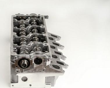 AMC 908925 - Головка цилиндра autobalta.com