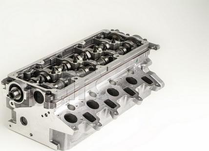 AMC 908920 - Головка цилиндра autobalta.com